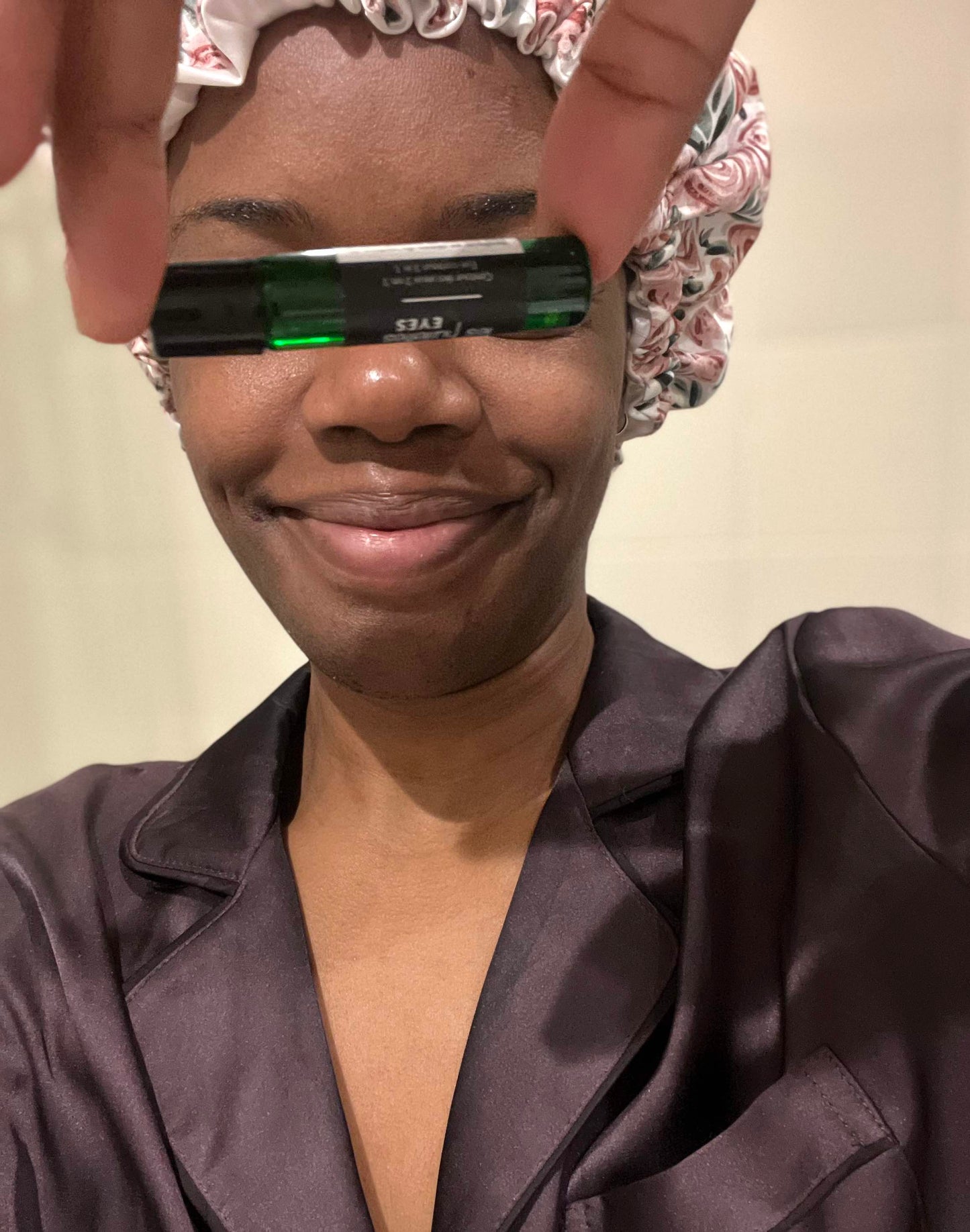 ROLL-ON 3 EN 1 POCHE & CERNE - Renaissance Beauté Officiel