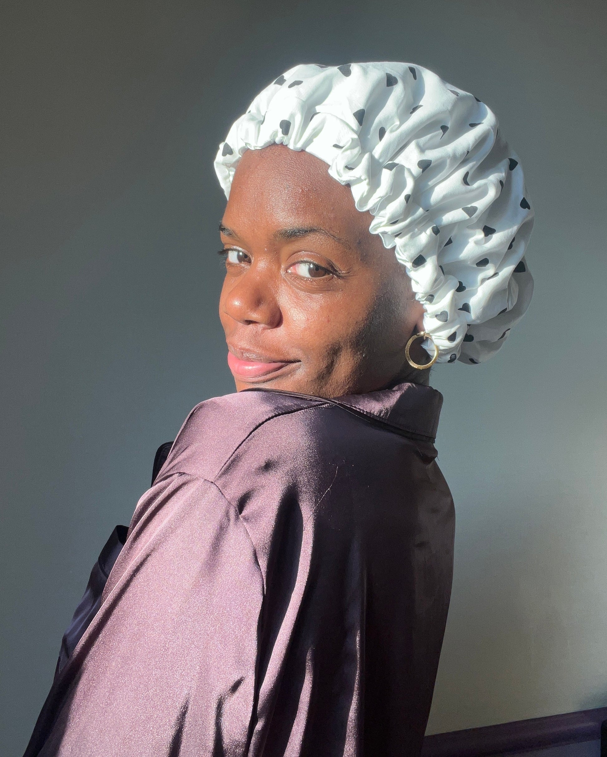 BONNET PROTECTEUR EN SATIN - Renaissance Beauté Officiel
